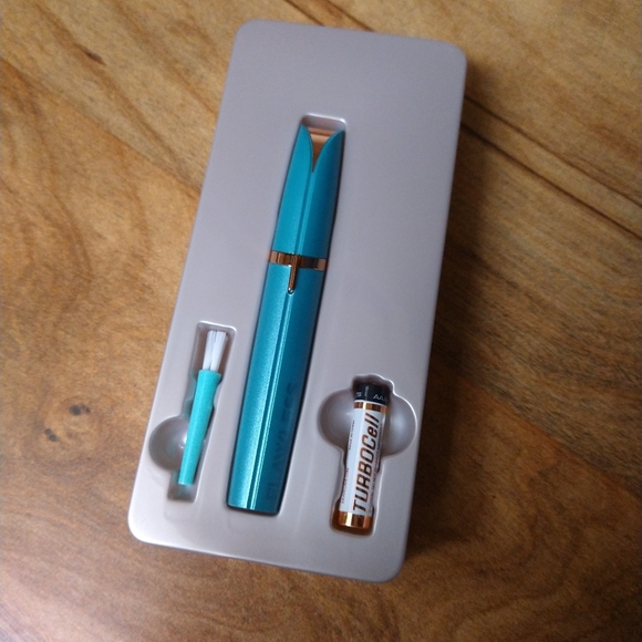 **SOLD***. Flawless - Picture 5 of 7